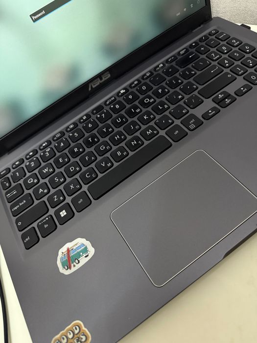 Asus, Vivobook 15 ноутбук