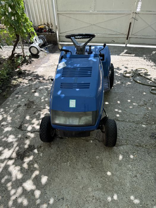 Trimar gazon benzina masina tuns iarba tractoras