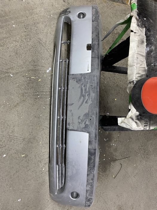 Бампер е46 бмв 3 серии передний