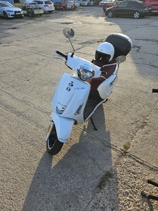 Vand Kymco Like + casca