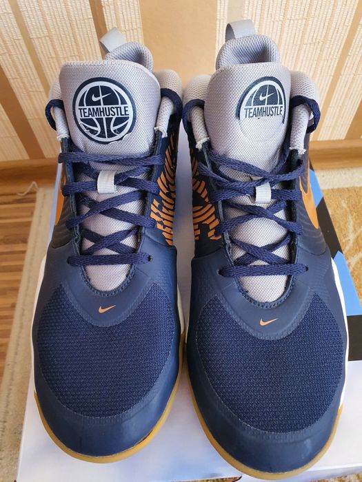 Баскетболни маратонки