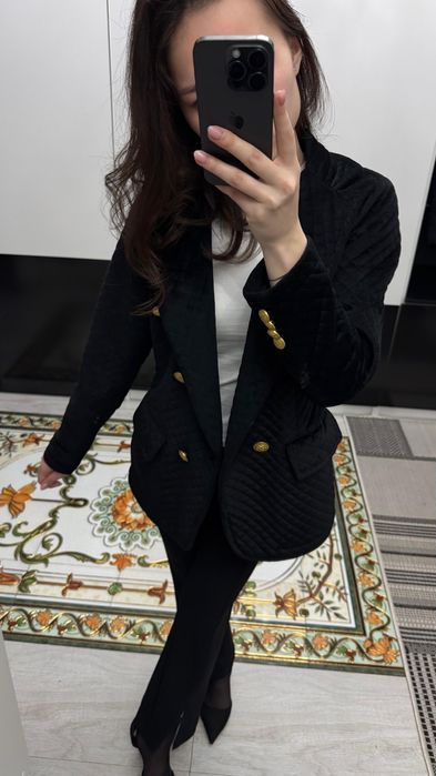 Стильный женский черный пиджак