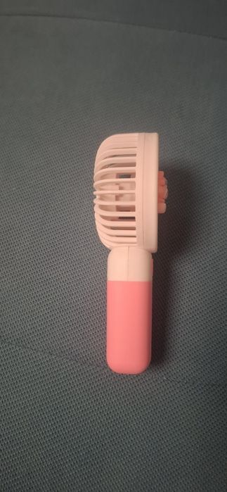Ventilator mic roz