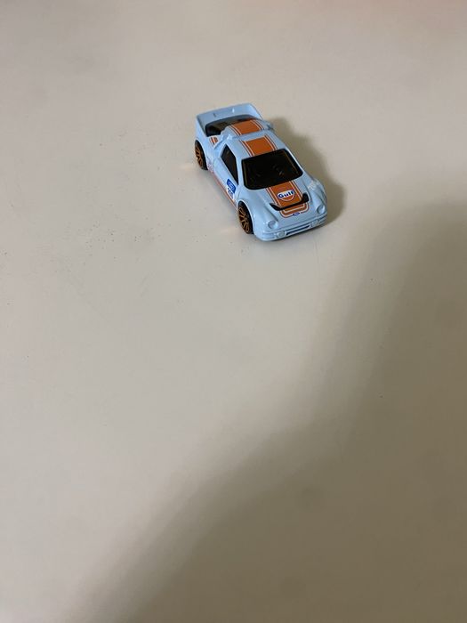 Hotwheels торг есть
