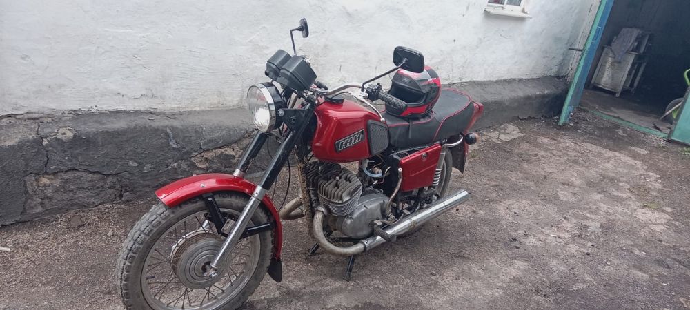 Мотоцикл иж юпитер.продам либо обмен на баран