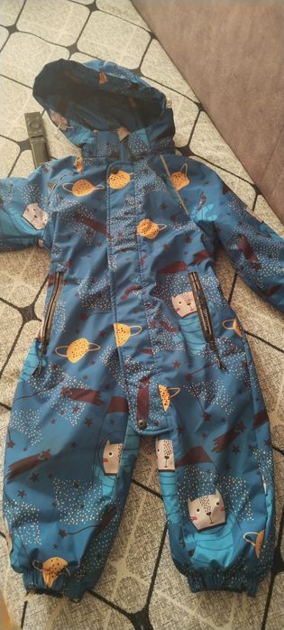 Детский  комбинезон для осени, весны.