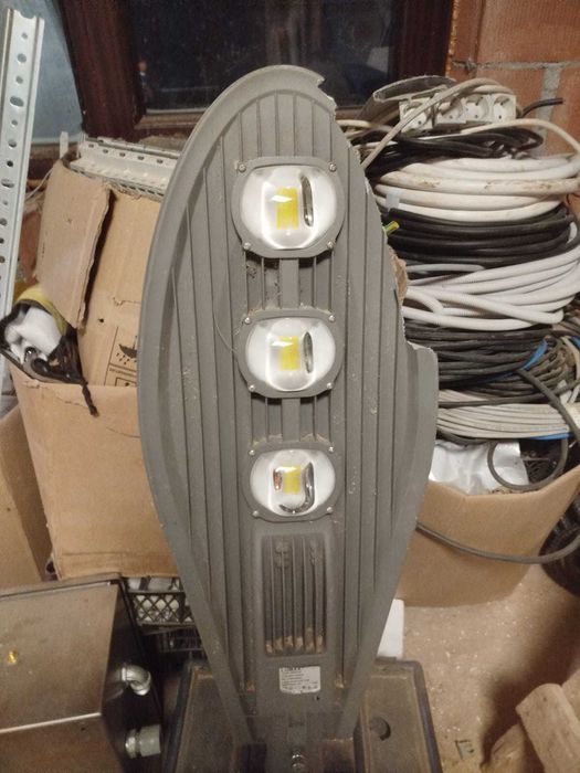 Lampa Led LUMAX 180W Lumen 20070 lm  pentru parcari , teren de fotbal.