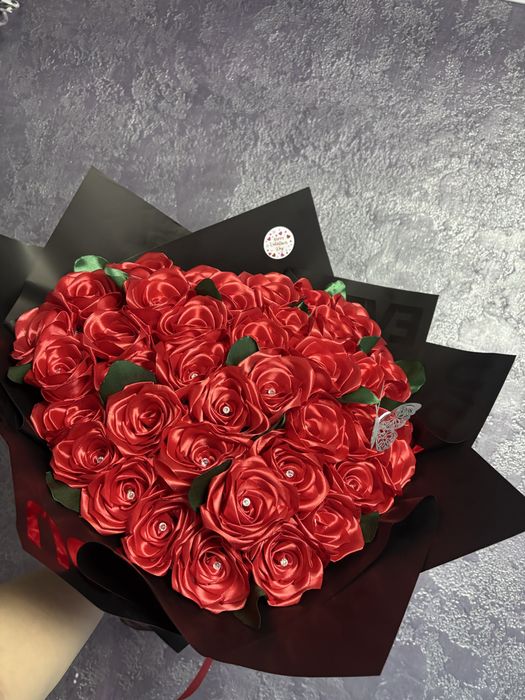 Букет из атласных лент