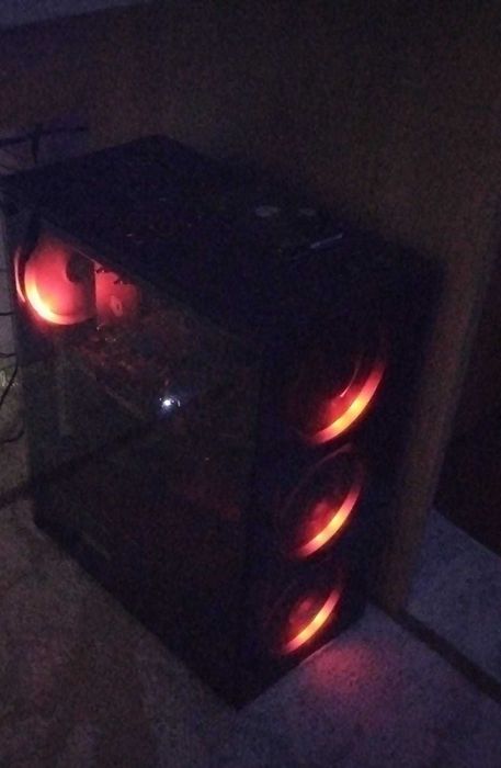 Продам системный блок Игровой.