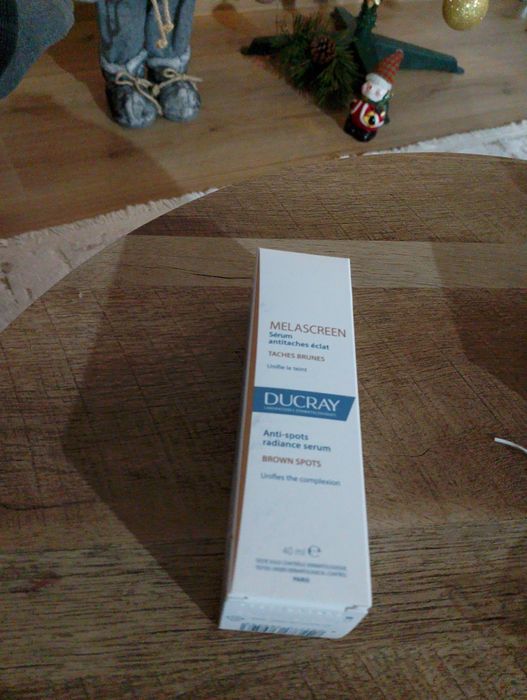 Крем за лице ducray melascreen