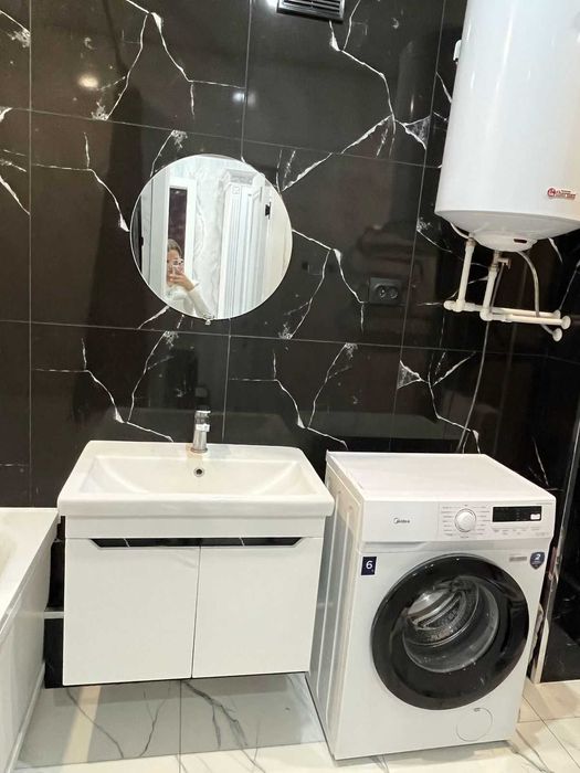 Сдам 1 комнату квартиру  помесячно