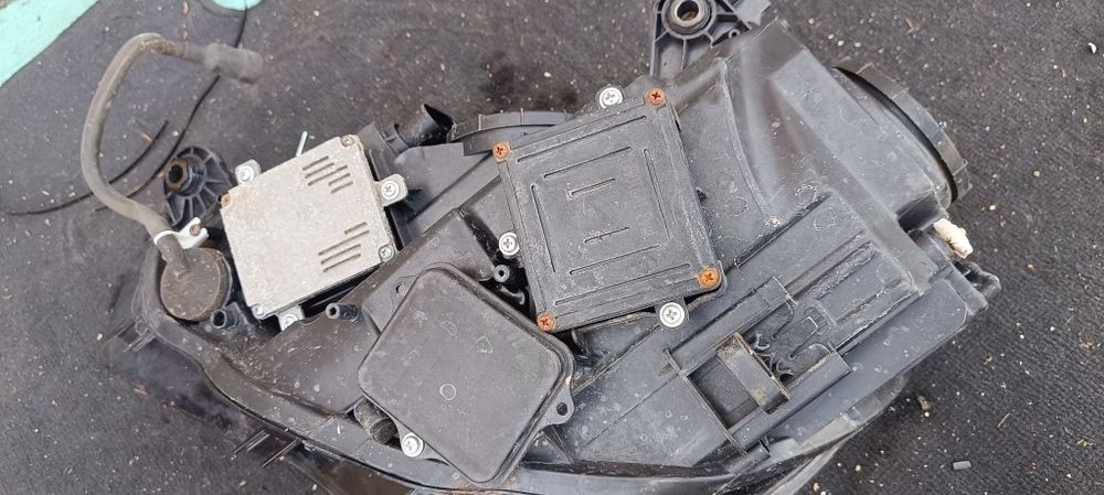 Десен фар Ауди а3 2014-2018г.