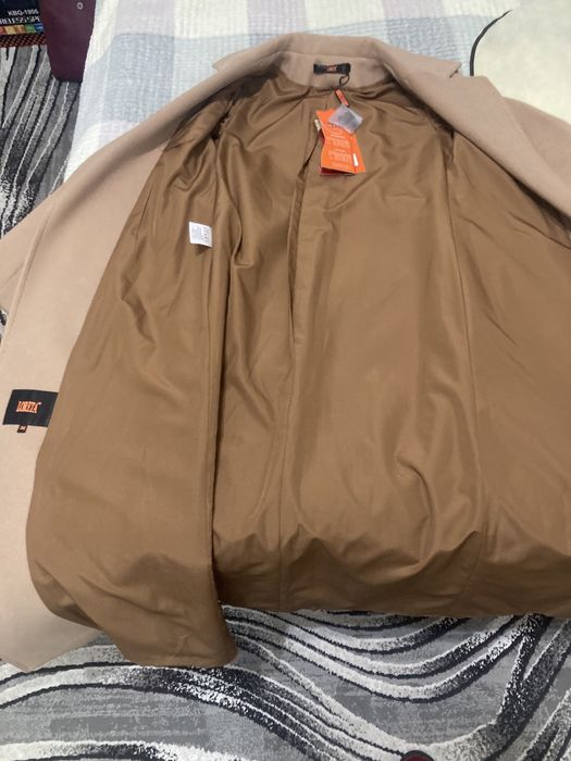 Пальто брэнда Loreta