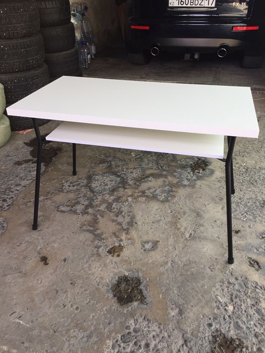 Продам Стол Кухонный Двуярусный