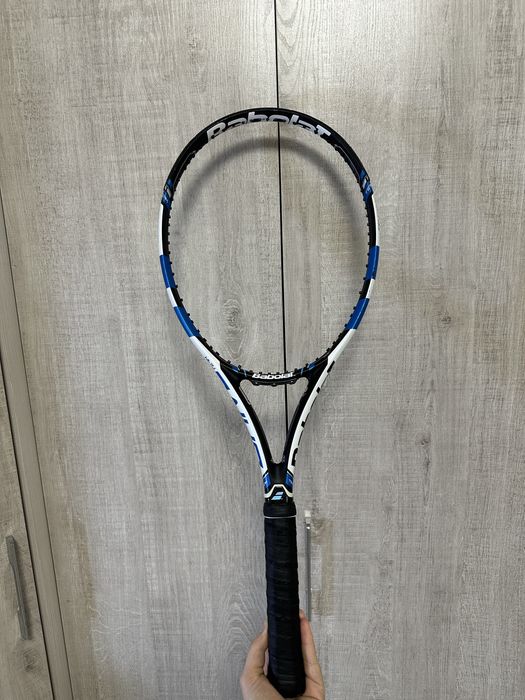 теннисная ракетка