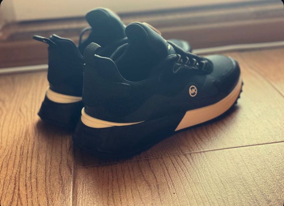 MICHAEL KORS оригинални дамски обувки ,НАМАЛЕНИ !