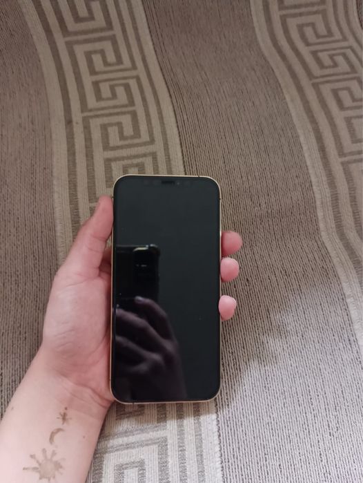 Айфон 12про сатылады