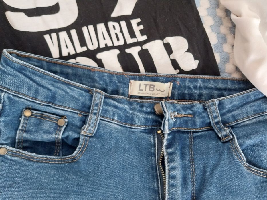 Продам пакет вещей на девушку 44 размер