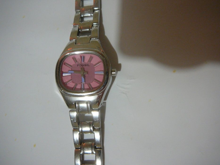 fossil,swatch ,Timex,,nixon