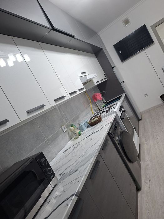 Янги Дархон 2/12/16 75 м² Сергели ор: Симма гостиница продаётся кв