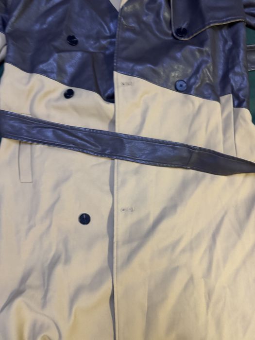 Продам тренч Botega