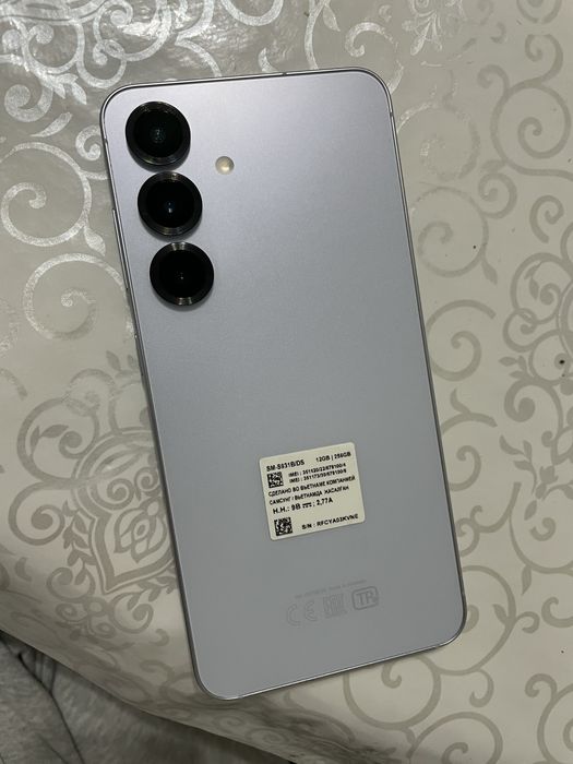 Samsung s25 256/8