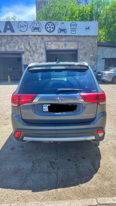 Mitsubishi outlander