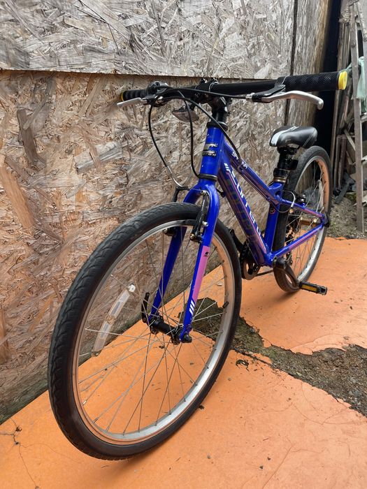 Bicicleta Carrera Saruna cadru aluminiu roti 24”