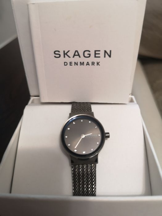Часовник Skagen SKW2700