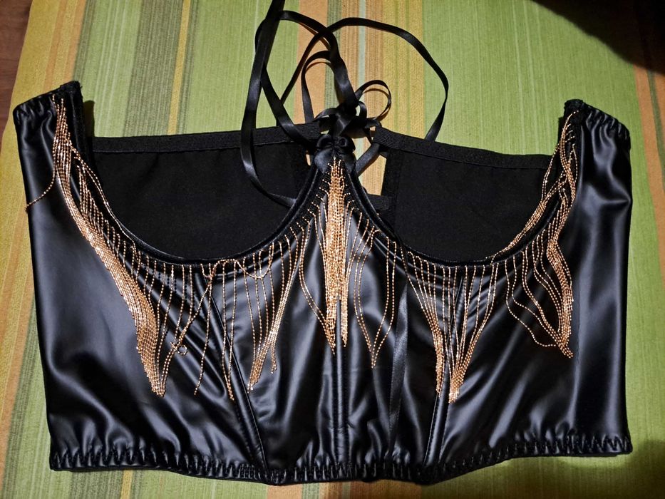 Дамски кожен корсет