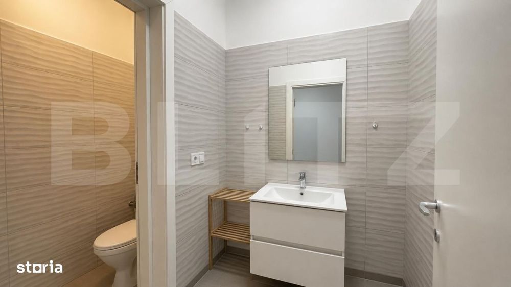 Spatiu comercial open space, parter, 63 mp, zona 1 Mai