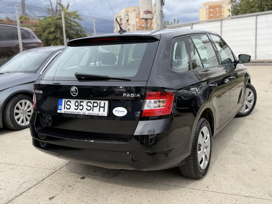 SKODA Fabia 2018 — imagine 4
