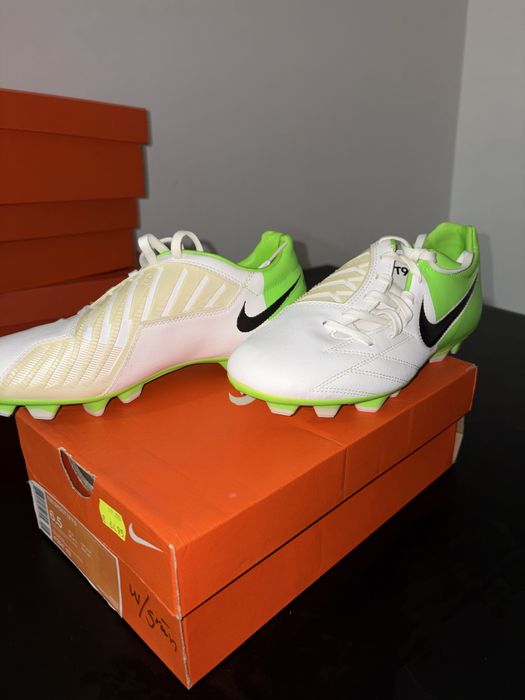 Nike T90 ghete de fotbal