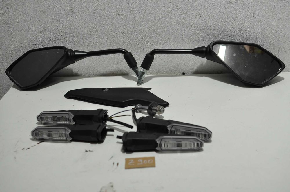 Kawasaki Z900 carene oglinzi