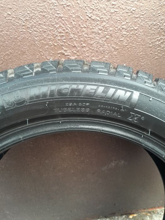 Зимнии шины Michelin