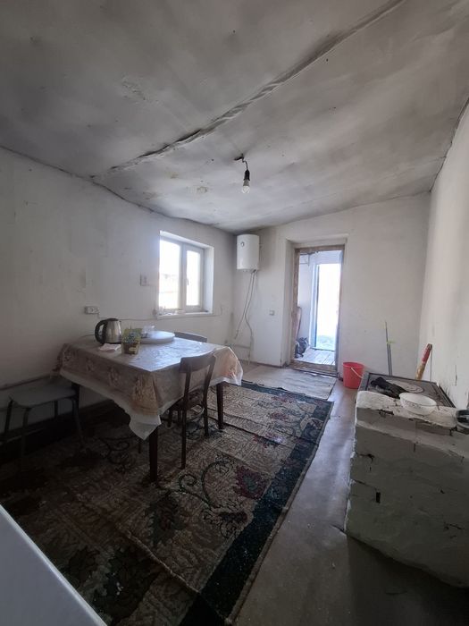 Продаётся двух комнатный дом в УлкенНарын