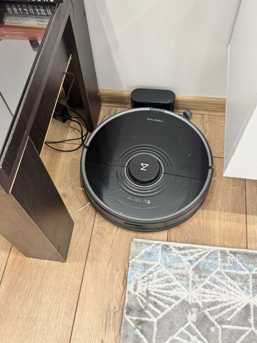 Робот - пылесос Roborock S7