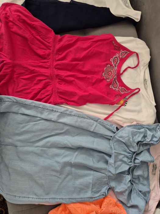 Много дрешки/рокли ръст 152см.