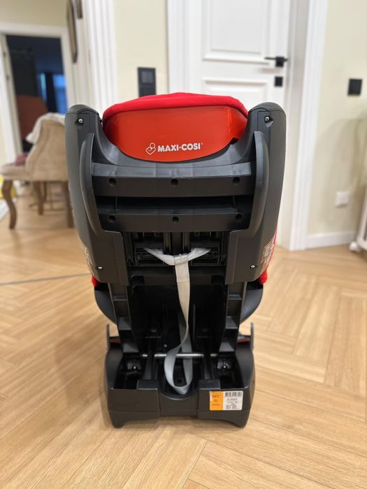 Автокресло детское Maxi-Cosi