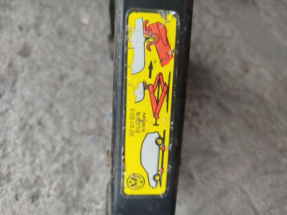 Домкрат продам фольцваген