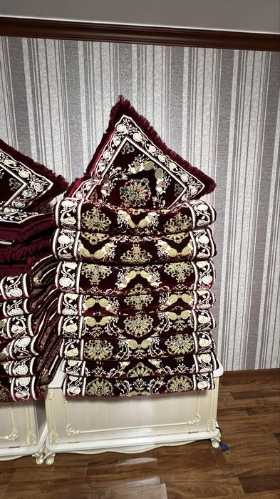 Кўрпача ва сандиқ комплект