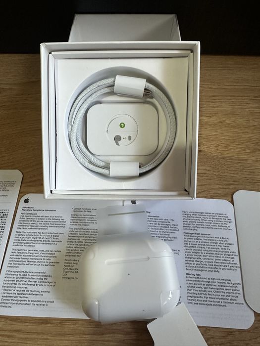 Casti Apple Airpods 2 Pro