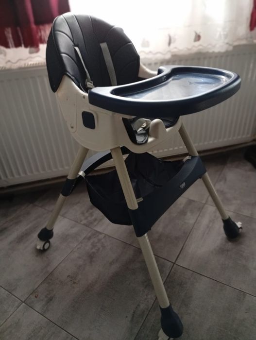 Scaun de masa pt bebe