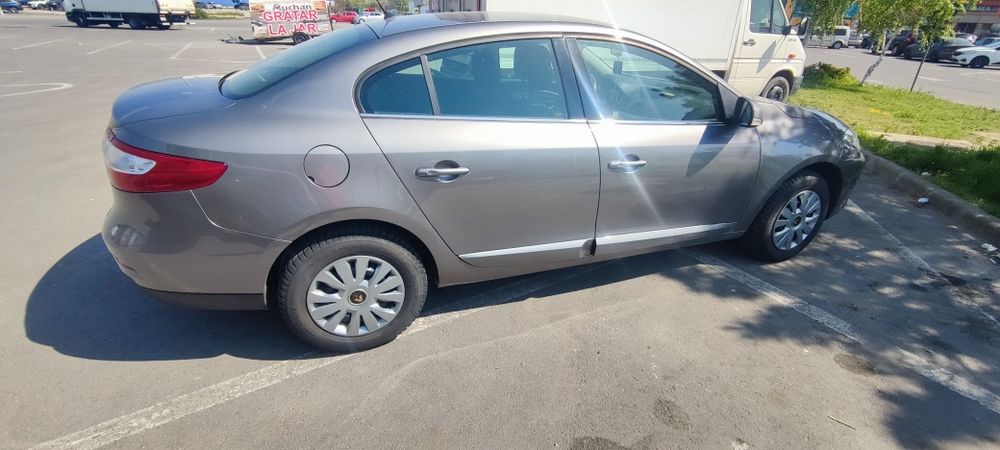 Renault Fluence 1.6 mpi 2012