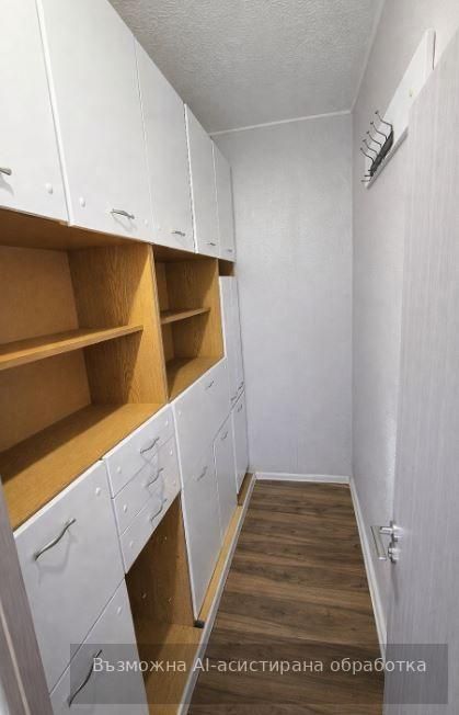 Дава се под наем Четиристаен апартамент в Варна, Автогара - 86 кв.м за 817.53 € - Снимка #6