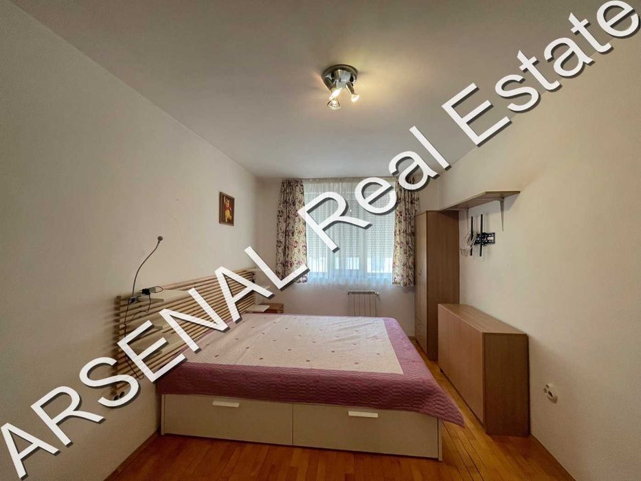 Дава се под наем Тристаен апартамент в София, Медицинска академия - 115 кв.м за 700 € - Снимка #4