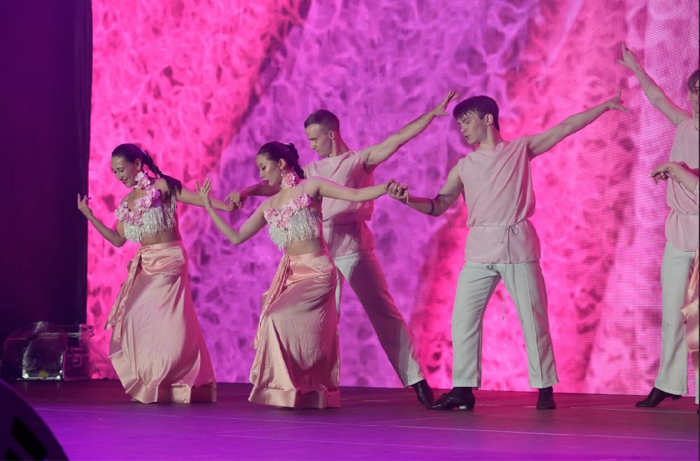 Танцевальное шоу