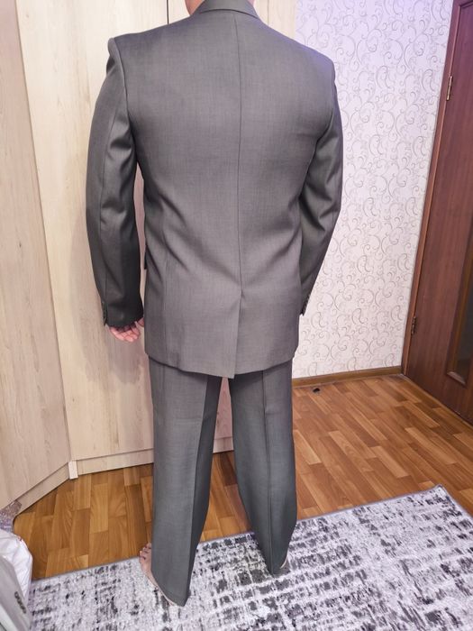 Костюм мужской (тройка)