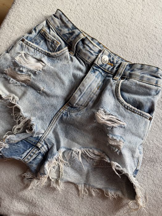 •Маркови запазени дънки•