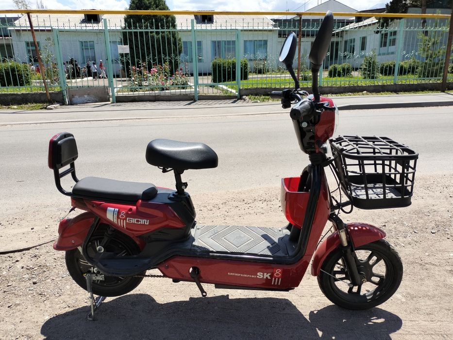 Электрический мопед, скутер, самокат